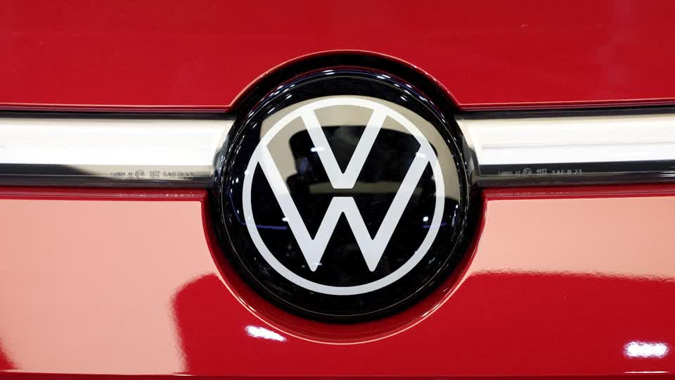 Volkswagen's $1.4 Billion Tax Dispute Sparks Foreign Investor Concerns