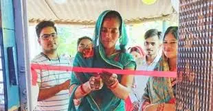 She Refused to Leave Her Village, And Built a Global Textile Story