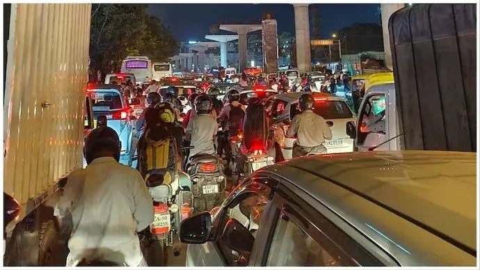 Bengaluru Gridlock Debate: Founder Targets Pedestrians, Internet Targets System Failures