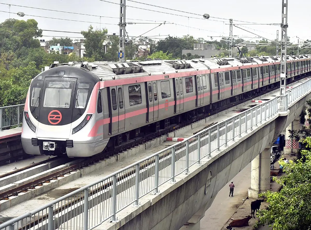Travel Advisory: Delhi Metro Blue Line Services To Begin Late On April 19