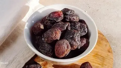 Nutritionist Reveals Prunes As Superfood Cure For Constipation