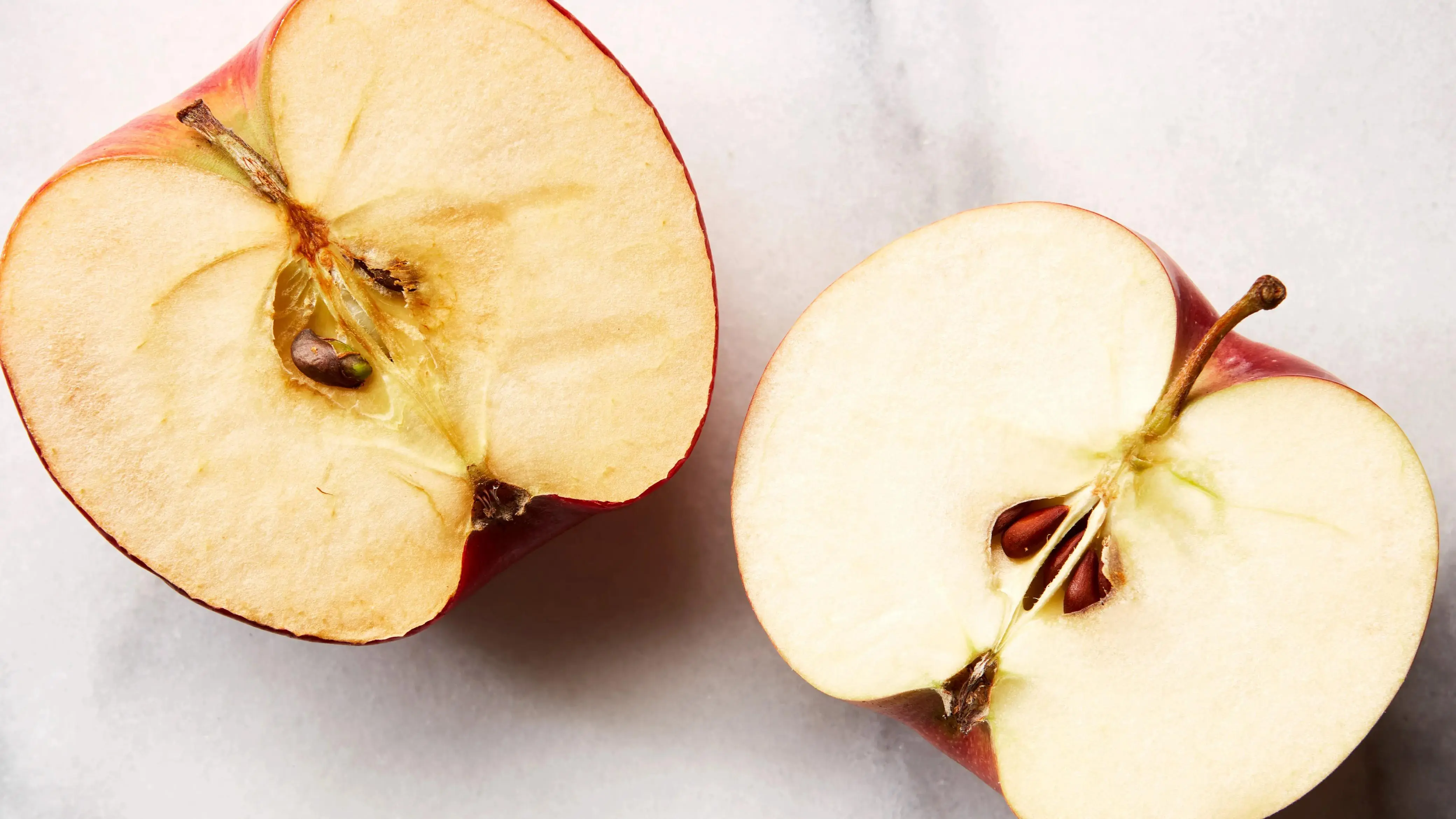 Keep Apples Fresh And Bright: Kitchen Hacks To Prevent Browning Naturally