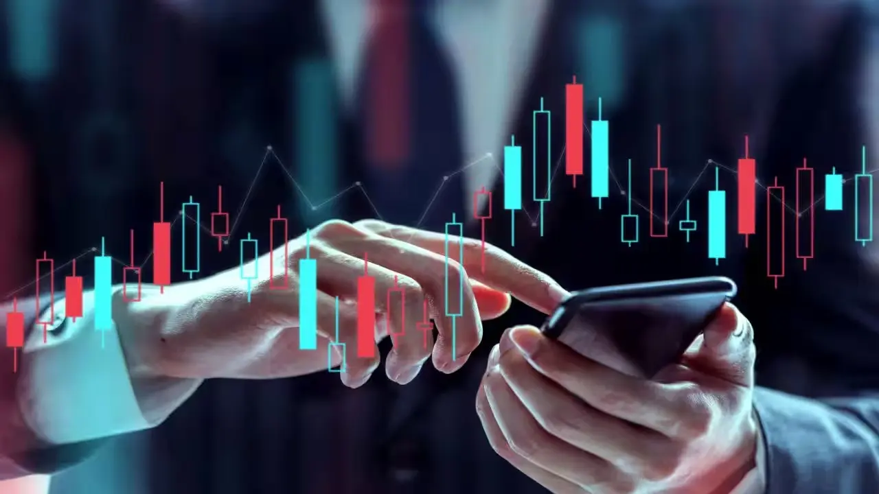 Nifty 50 Slips As Rupee Weakens Against Dollar