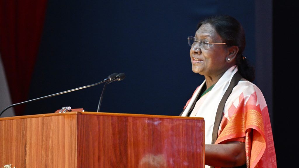 Healing With Heart: President Murmu Urges Doctors To Prioritise Patient Care At AIIMS