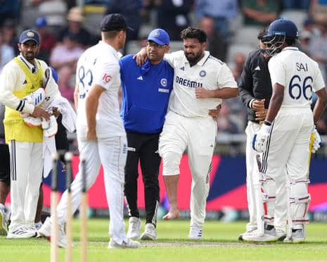 BCCI Weighs Painkillers vs. Pride as Pant Faces Toe Fracture Battle