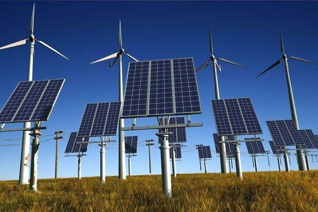 Green Revolution 2.0: Renewables Claim 92% of New Energy in Global Power Play