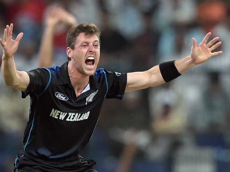 New Zealand Strikes Early as Matt Henry Removes Ryan Rickelton