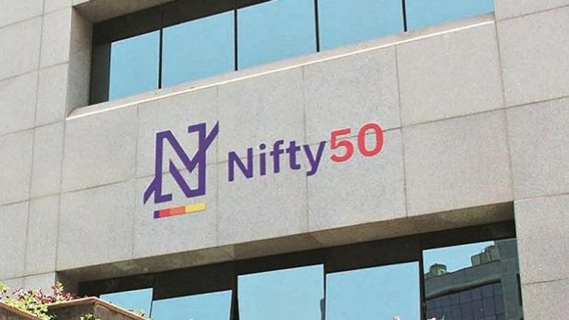 Nifty 50 Dips 0.13% Pre-Open: Cautious Pause Before RBI Policy Verdict