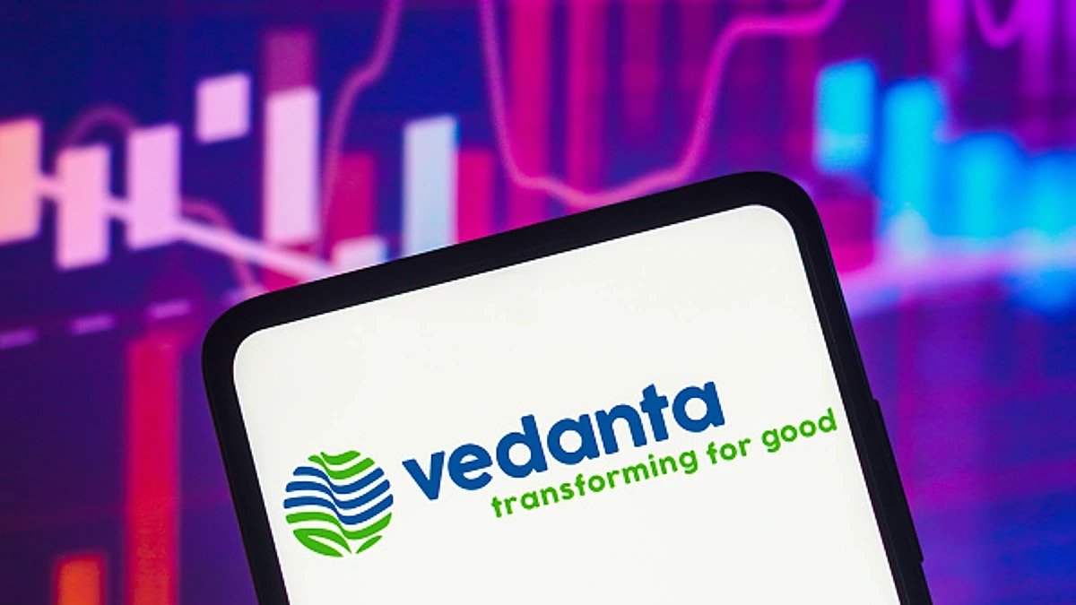 Fitch Gives Vedanta’s Notes A ‘B-’ Rating Amid Debt Restructuring