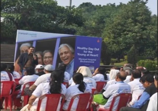 Manipal Hospital’s ‘Healthy Day Out’: A Joyful Journey to Wellness for Seniors