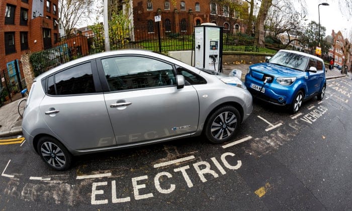 Electric Dreams Dim as EV Prices Zap Resale Market
