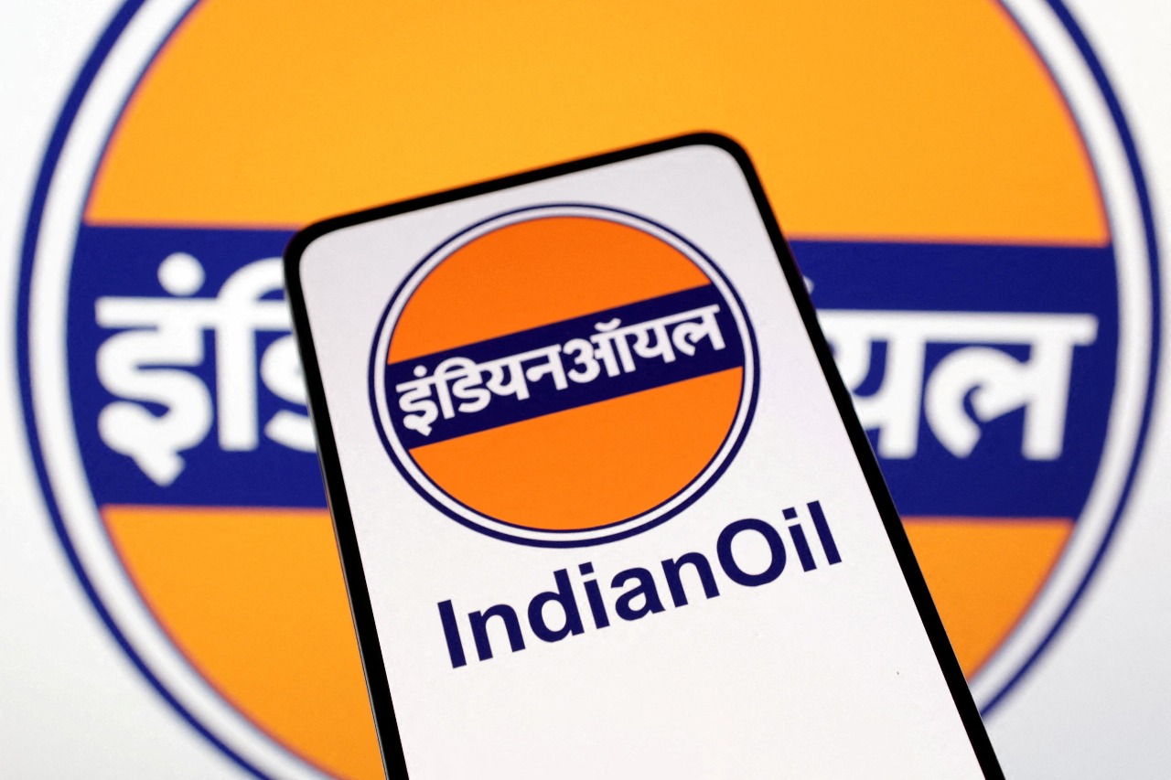 Fueling Global Ambitions: Indian Oil Eyes 50:50 Trading JV with Vitol by Early 2026
