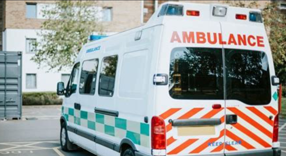 BlinkIt Revolutionizes Emergency Response: Ambulances in 10 Minutes!