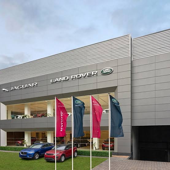 Jaguar Land Rover Hits the Brakes on U.S. Shipments to Rethink Road Ahead