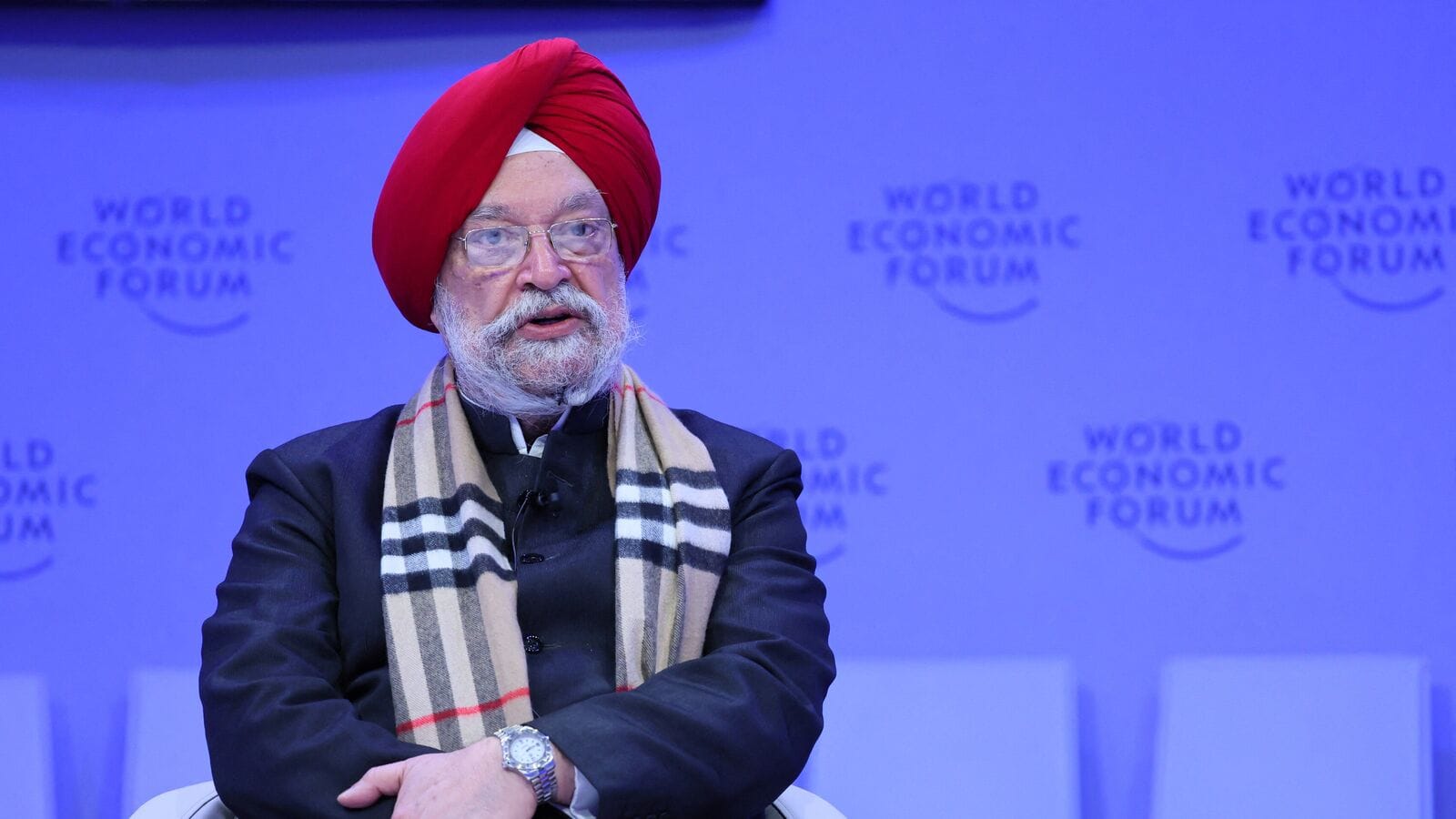 Oil Minister Declares Calm: Global Energy Markets Defy Geopolitical Storms