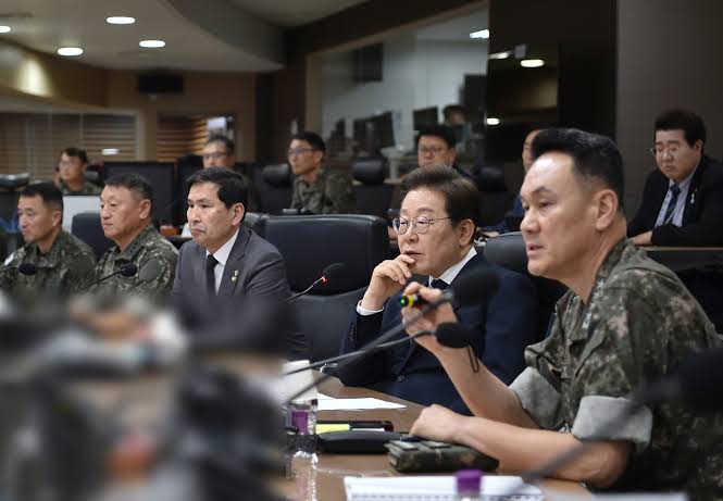 Marching to a New Beat: Ahn Gyu-back Ushers in Civilian Era for South Korean Defence