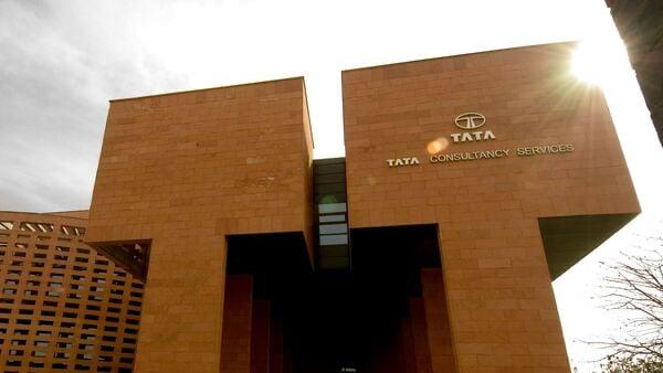 Devina Mehra: Examining the Indian IT Services Model in 2025 - Has It Truly Begun to Falter?