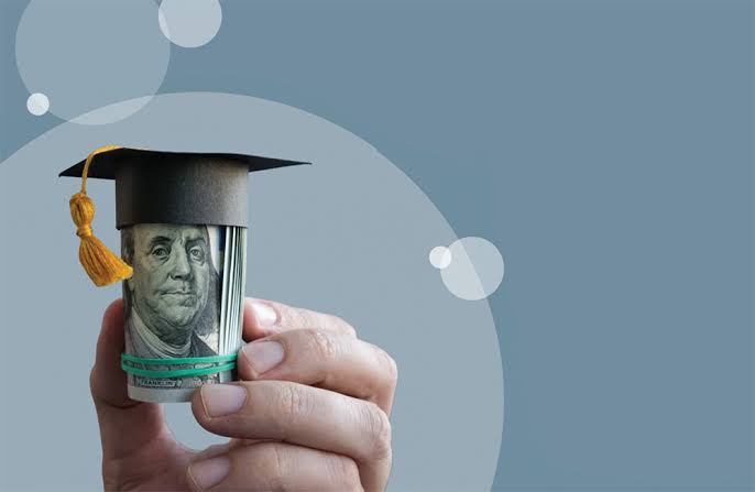 Dollars and Diplomas: The Great American Scholarship Meltdown