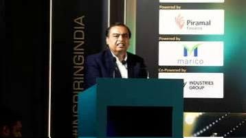 From Streetlights to Spotlight: Ambani Honors Mashelkar’s Journey as Modern India’s Mirror