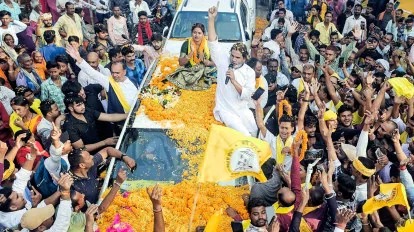 Prashant Kishor’s Jan Suraaj Surges in Early Bihar Election Trends, Leading in 3 Key Seats