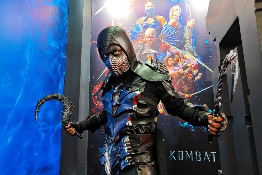 Superheroes And Anime Icons Shine As Fans Cosplay At Kolkata Comic Con 2026