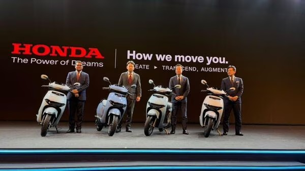 Honda Unveils Game-Changing QC1 Electric Scooter at Bharat Mobility Expo 2025 for Just ₹90,000