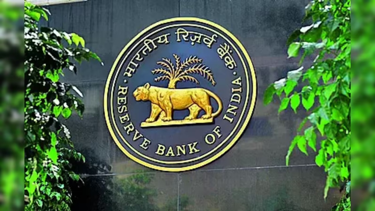 Rate Cut on the Radar: SBI Sees Room for RBI to Ease in 2025