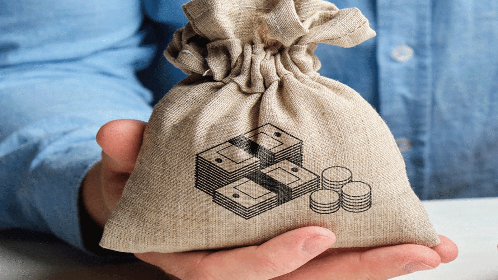 Green Light for Growth: HDFC Capital Partners with Total Environment for ₹13 Billion!