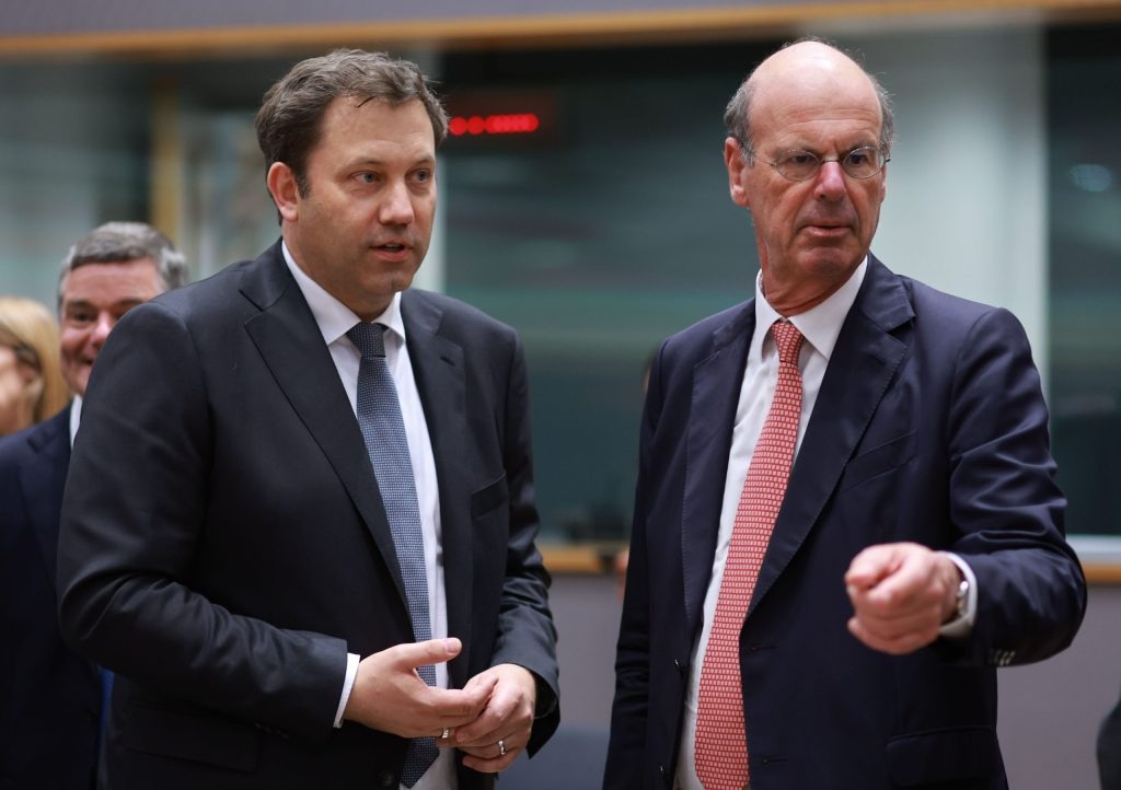 Global Economic Stability Under Review As 67 Ministers Prepare For Meeting