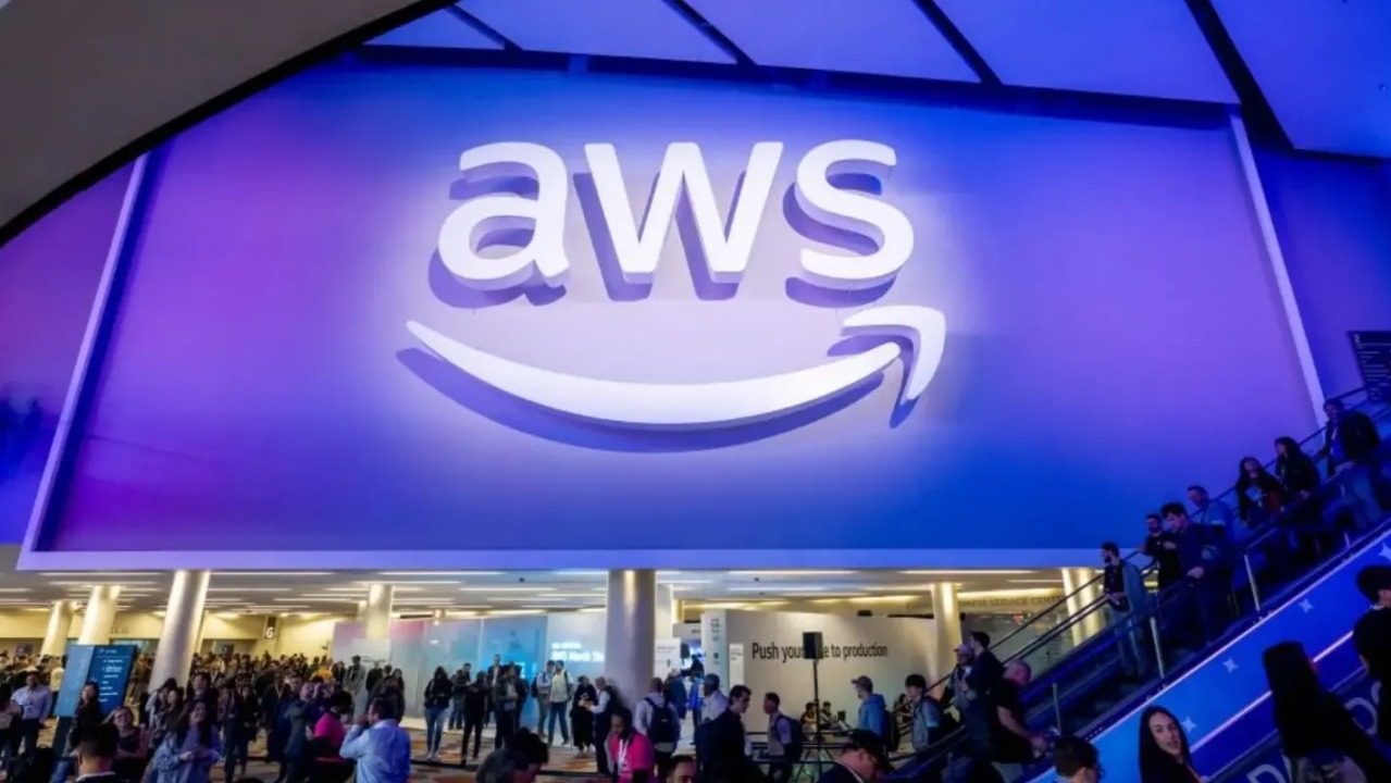 Project Houdini: Amazon’s Secret Weapon To Shrink Data Center Timelines