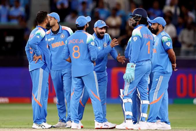 Australia Struggles at 40-Over Mark in Champions Trophy Semi-Final Against India