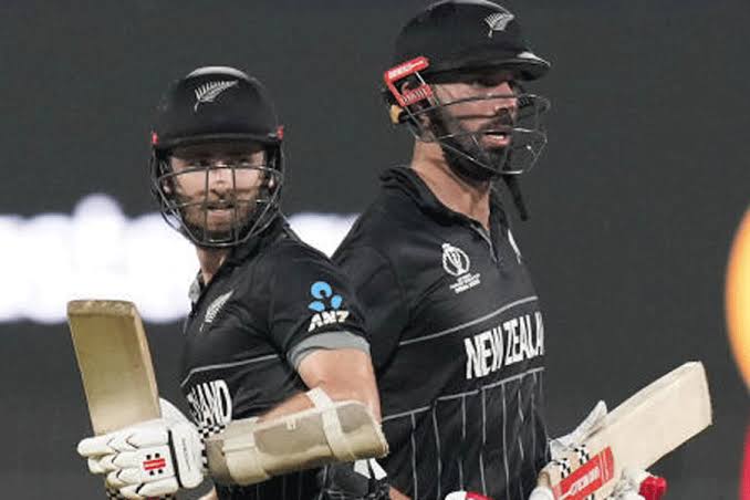 New Zealand Crosses 50 in Chase Against India