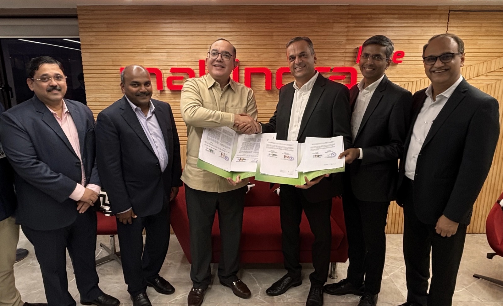 Mahindra & Mahindra Announces Largest Export Deal with Agrinas Pangan Nusantara
