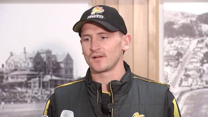 Agha Salman Falls as Pakistan Struggles in Chase Against New Zealand