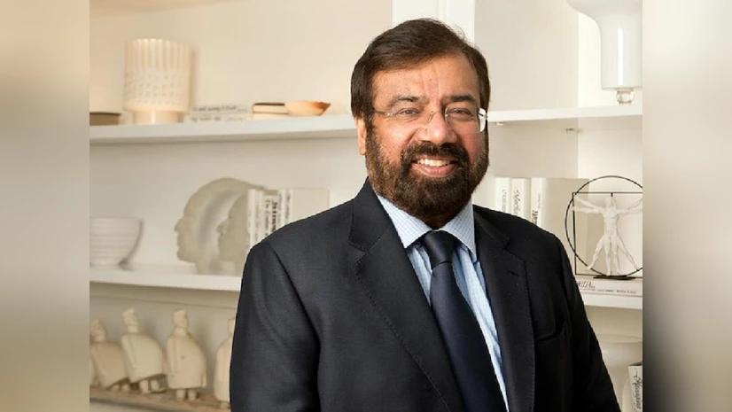 Culture in Transit: Spontaneous Garba Dance Lights Up Mumbai Airport, Harsh Goenka Shares Viral Moment