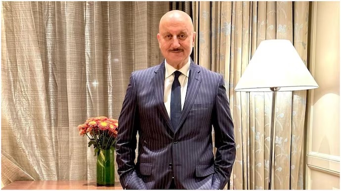Legendary Filmmaker Ramesh Sippy Expresses Admiration For Anupam Kher’s Journey