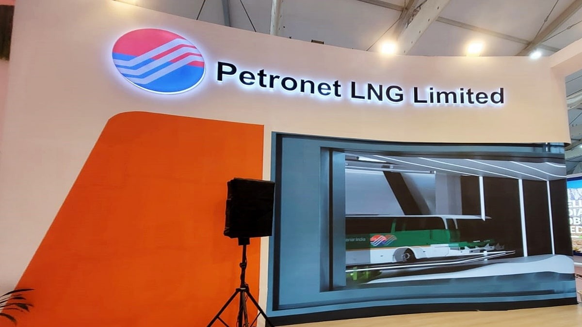 Petronet LNG Extends MD & CEO Tenure, Declares Rs 7 Dividend, Posts Rs 110.09 Billion Revenue and Rs 8.02 Billion Profit in Q2 FY26