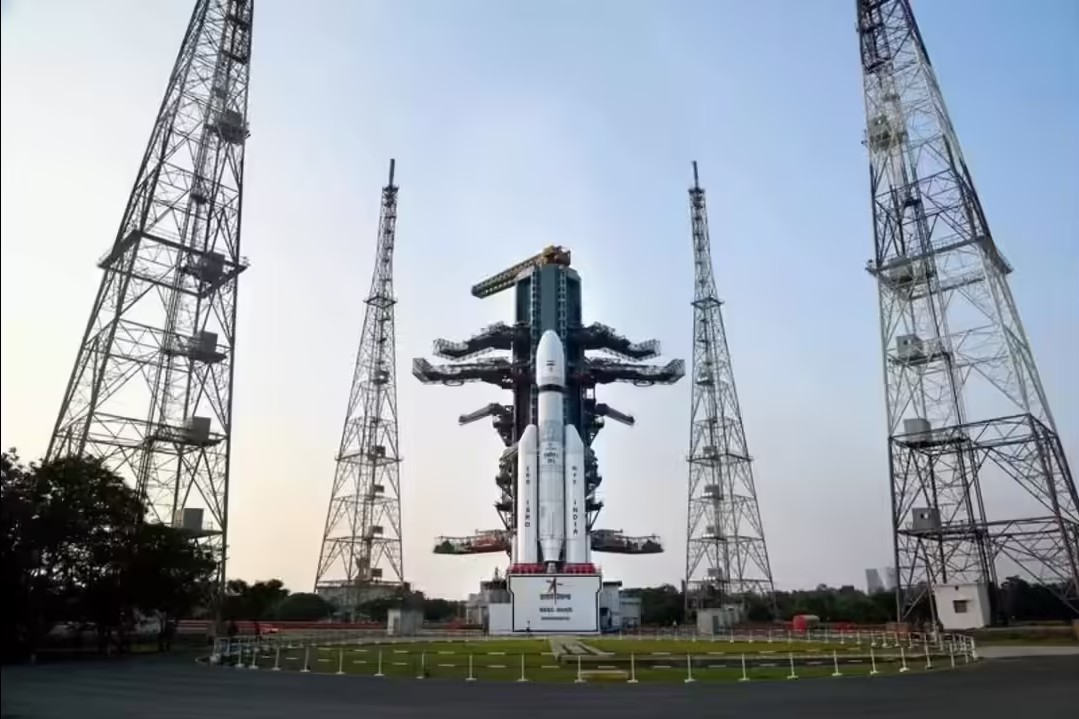 Cryo Power From Vadodara Fuels ISRO’s Bahubali Leap Into Orbit
