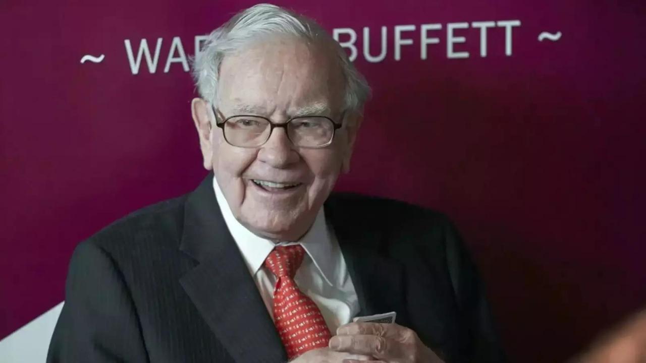 Rs 1 Lakh in Your 20s? Raamdeo’s Buffett Blueprint to Bank Big!