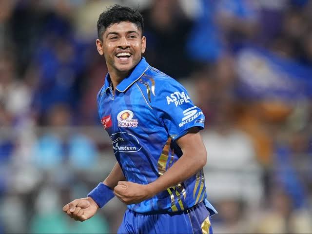 Kolkata Knight Riders Struggle at 90/8 in 13 Overs Against a Dominant Bowling Attack