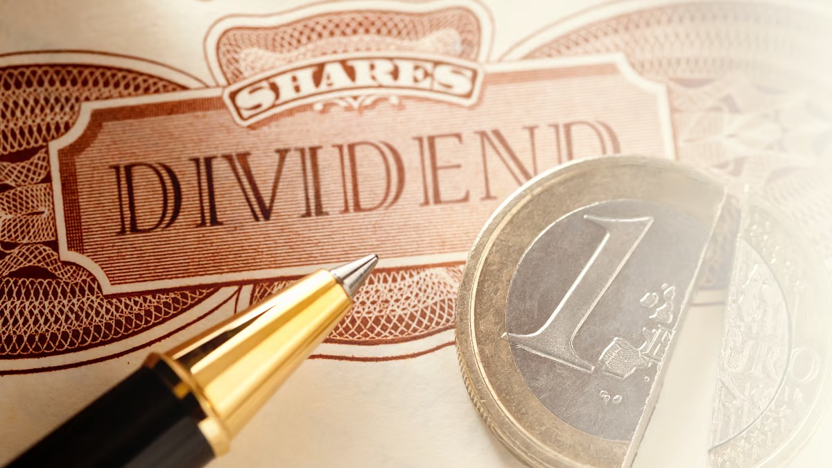 Hero MotoCorp Exceeds Expectations with Q3 Results; Declares ₹100 Dividend