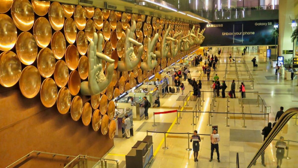 Delhi Airport Soars to 9th Spot Among World’s Busiest Airports