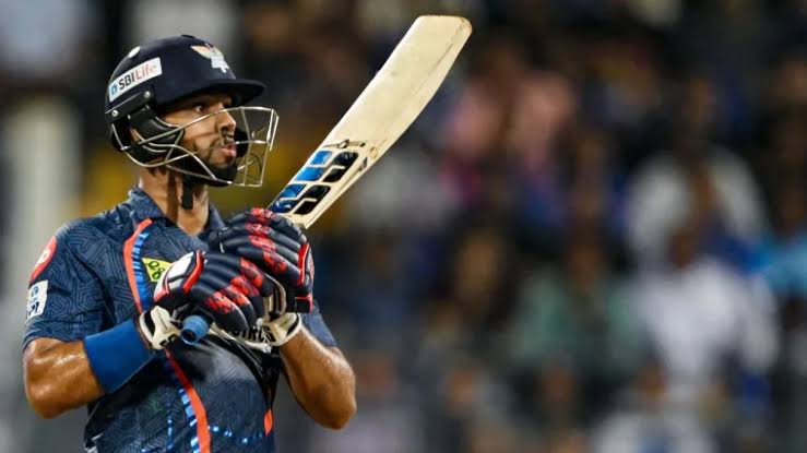 Mitchell Marsh's Blitzkrieg Puts Lucknow Super Giants in Command