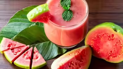 The Pink Guava Temptation: Kolkata’s Chaat That Warms Winter Evenings